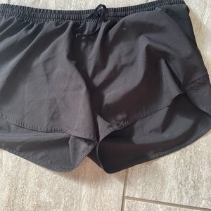Womens black old navy dolphin running shorts